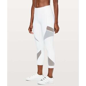 Lululemon Forget The Sweat Crop 21" White Mesh Panel Leggings Size 10 High Rise